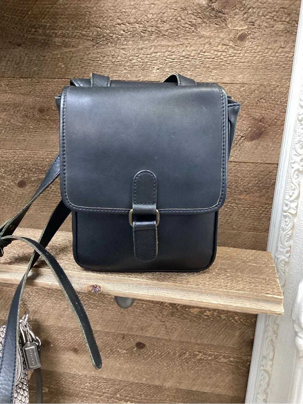 Eddie Bauer classic eddie